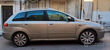 fiat croma,,, prezzo trattabile 