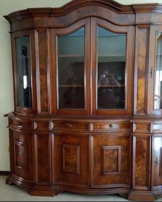 Mobile in legno massello