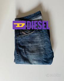 Diesel Jeans uomo strappati meccanicamente morbidi