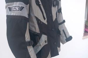 giacca più pantaloni moto