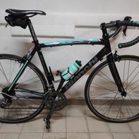bici da corsa BIANCHI  via nirone 7