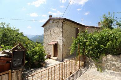 CASA INDIPENDENTE A ACQUASANTA TERME