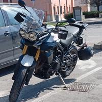 Triumph tiger 800 abs