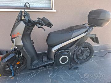 ecoscooter seat mo 125 elettrico 