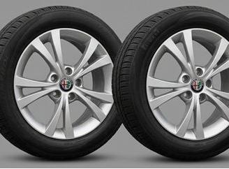 Set Gomme invernali complete di cerchioni in lega