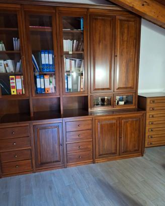 2 librerie in arte povera in  buono stato