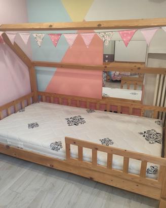 LETTO MONTESSORIANO A CASETTA CON MATERASSO