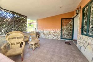 Villetta indipendente con spazio esterno