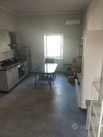 Camaldoli bilocale ristrutturato ammobiliato nuovo