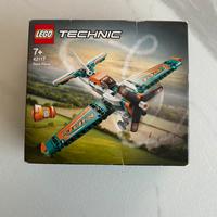 Lego Technic 42117 Race Plain 2 in 1