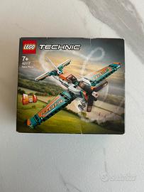 Lego Technic 42117 Race Plain 2 in 1