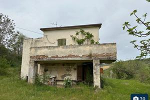 Casale in Contrada Serepenne, Villamagna