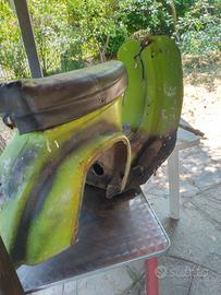 VESPA 50 CON IBRETTO ORIGINALE A PEGINETE  SMONTAT
