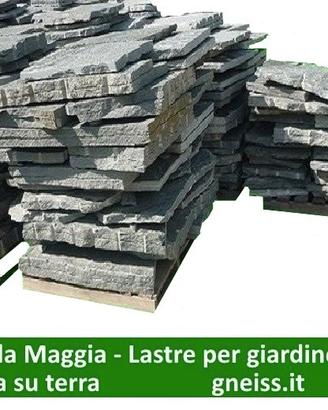 Lastre in Beola Maggia per giardino,posa su terra