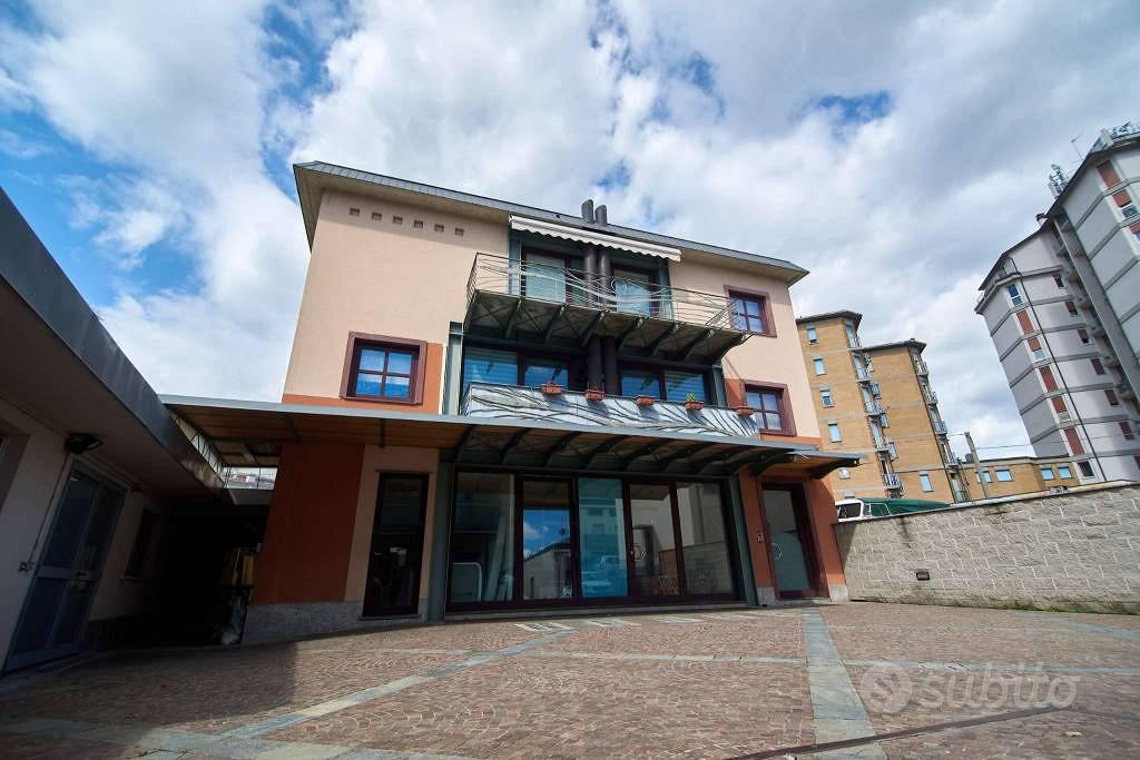 Immobile di 340 m² con 4 locali a Mozzo - Vista 2