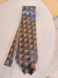 Cravatta Ermenegildo Zegna nuova 
