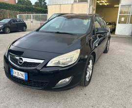 Opel Astra 1.7 CDTI 110CV Station Wagon Cosmo