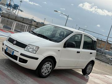 Fiat panda 1.3 diesel neopatentati 5 porte