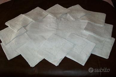 TOVAGLIA ricamata ( anni 1900/1920)