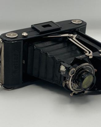 Zeiss Ikon Nettar macchina fotografica