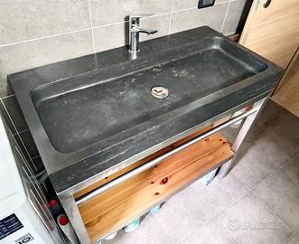 Lavabo in pietra 