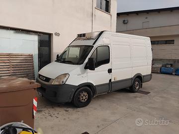 Daily coibentato con frigo