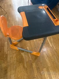 Scrivania bimbo regolabile altezza in pmastica