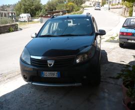 DACIA Sandero 1ª serie - 2011