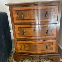 Comodini stile classico