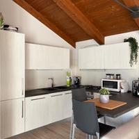 Cucina completa di elettrodomestici