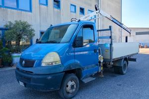 Renault Master con gru e cassone