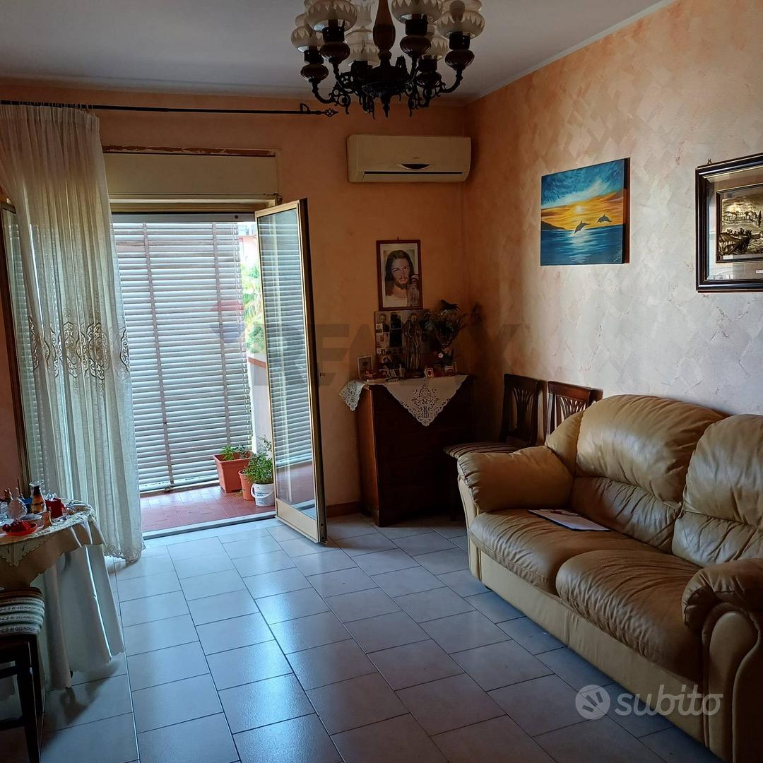 Appartamento - Acireale - Vista 3