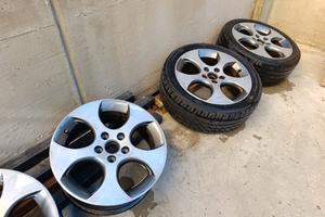 N. 4 Cerchi Volkswagen R 17 (+2 gomme all'80%)
