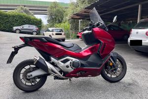 Honda Forza 750 - 2021