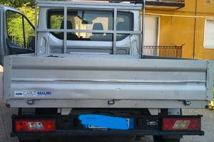 Autocarro Ford Transit