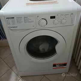 Lavatrice Indesit 7kg