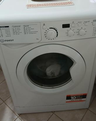 Lavatrice Indesit 7kg