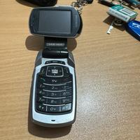 Tvfonino telefono lg con tv da sistemare