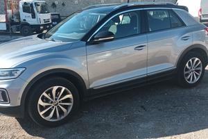 VOLKSWAGEN T-Roc 1.5 TSI ACT DSG Style