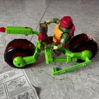 Moto e personaggio Raffaello Tartarughe Ninja