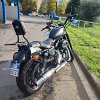 Harley-Davidson 883