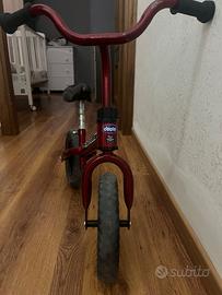 Bicicletta CHICCO senza pedali .