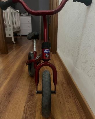Bicicletta CHICCO senza pedali .