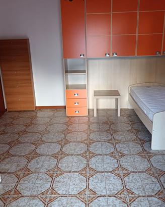 Cameretta arancione