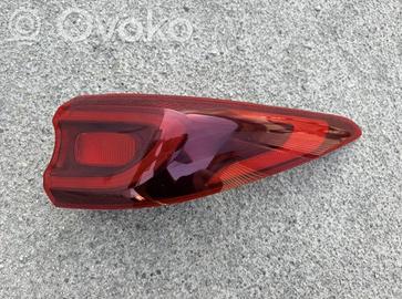 stop dx Kia SPORTAGE dal 2018 al 2021 92402F1500