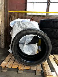 Gomme Pirelli Invernali Runflat 315/35 R 21