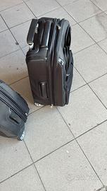 coppia trolley in pelle Piquadro 