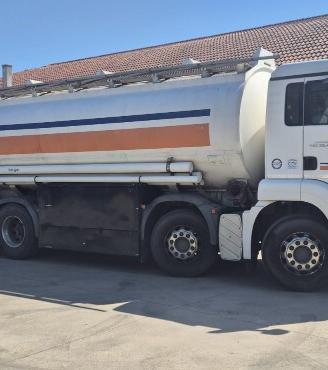 MAN TGA 35,400 TRASPORTO CARBURANTI PAOLO 33679763