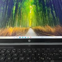 Computer portatile HP 15” 256GB SSD win10 office