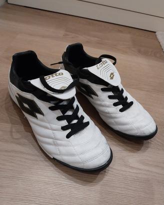 Scarpe da calcetto Lotto n.43